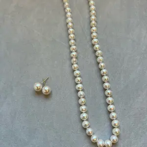 Natural Freshwater pearl necklace and earring stud