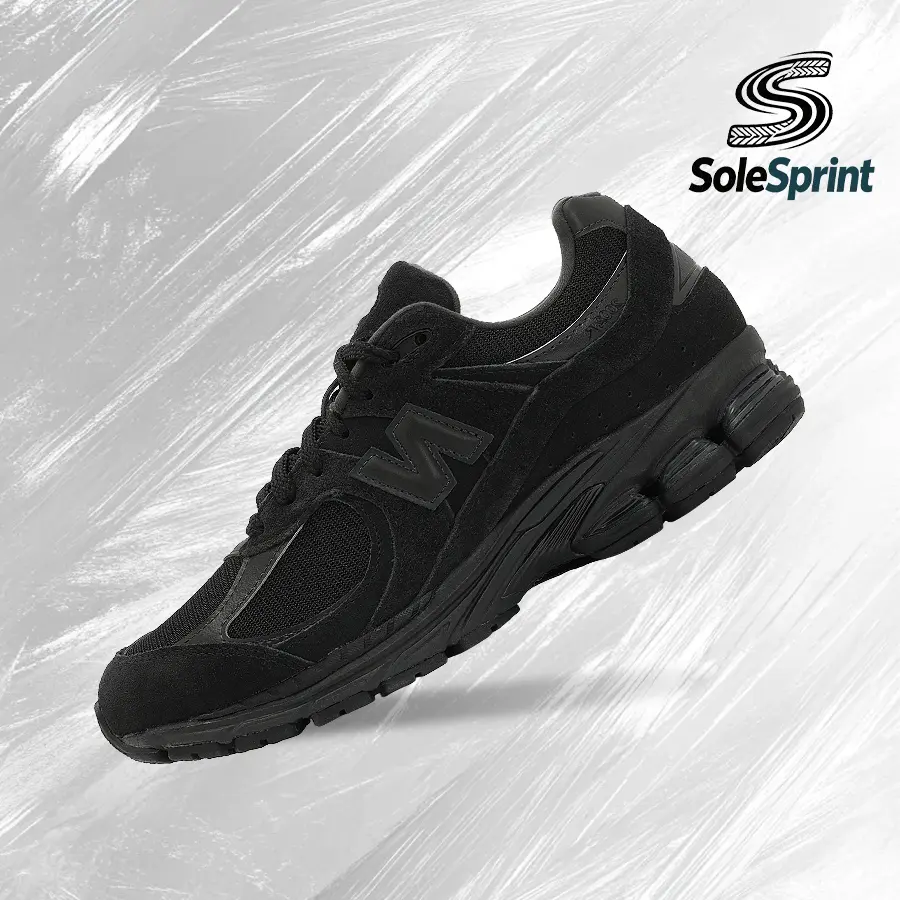 New Balance 2002RTriple Black Suede– Men's Lifestyle Sneakers – shoes for man  - Running Shoes, Lightweight Shock-Absorbing Comfort, Breathable Everyday Fit, Gym Training to Street Casual Wear - back to school - U2002RBL
