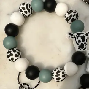 Wristlet keychain