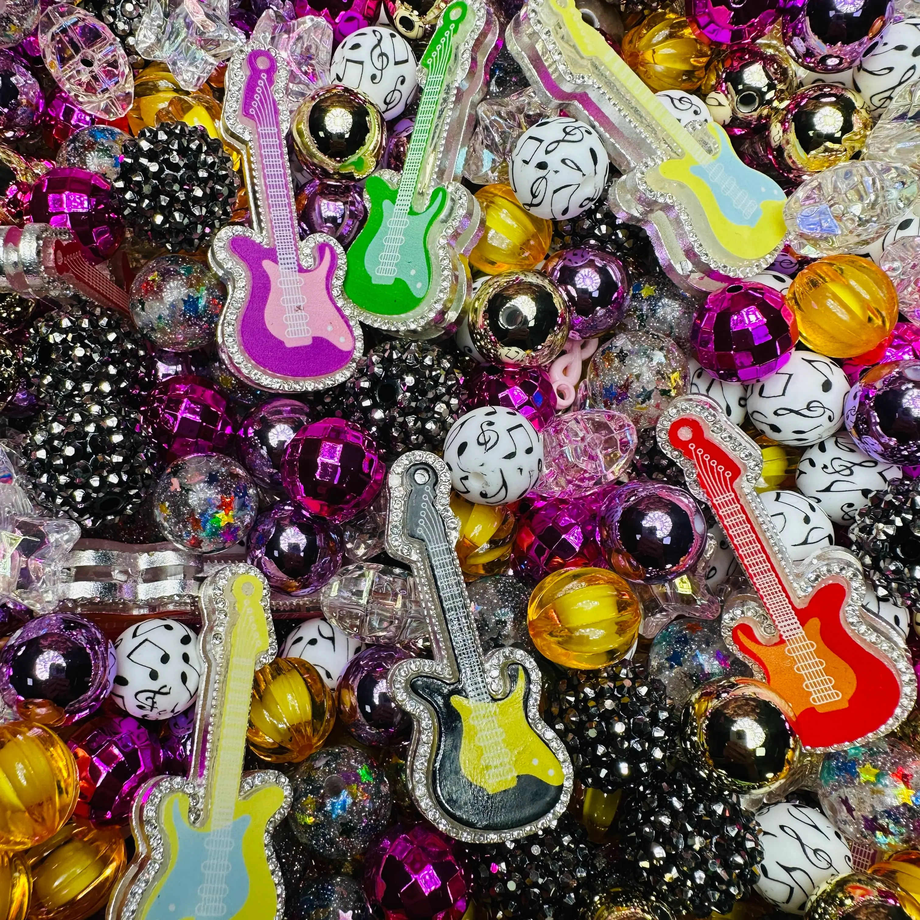 【D.P.C】Color Thems -  Acrylic DIY Beads Mix - 150ml 300ml 650ml Sizes for Bracelets Phone Charms Necklaces Hair Beads Bag Chains Earrings Rings Hair Ropes Diy Projects Diy Jewelry
