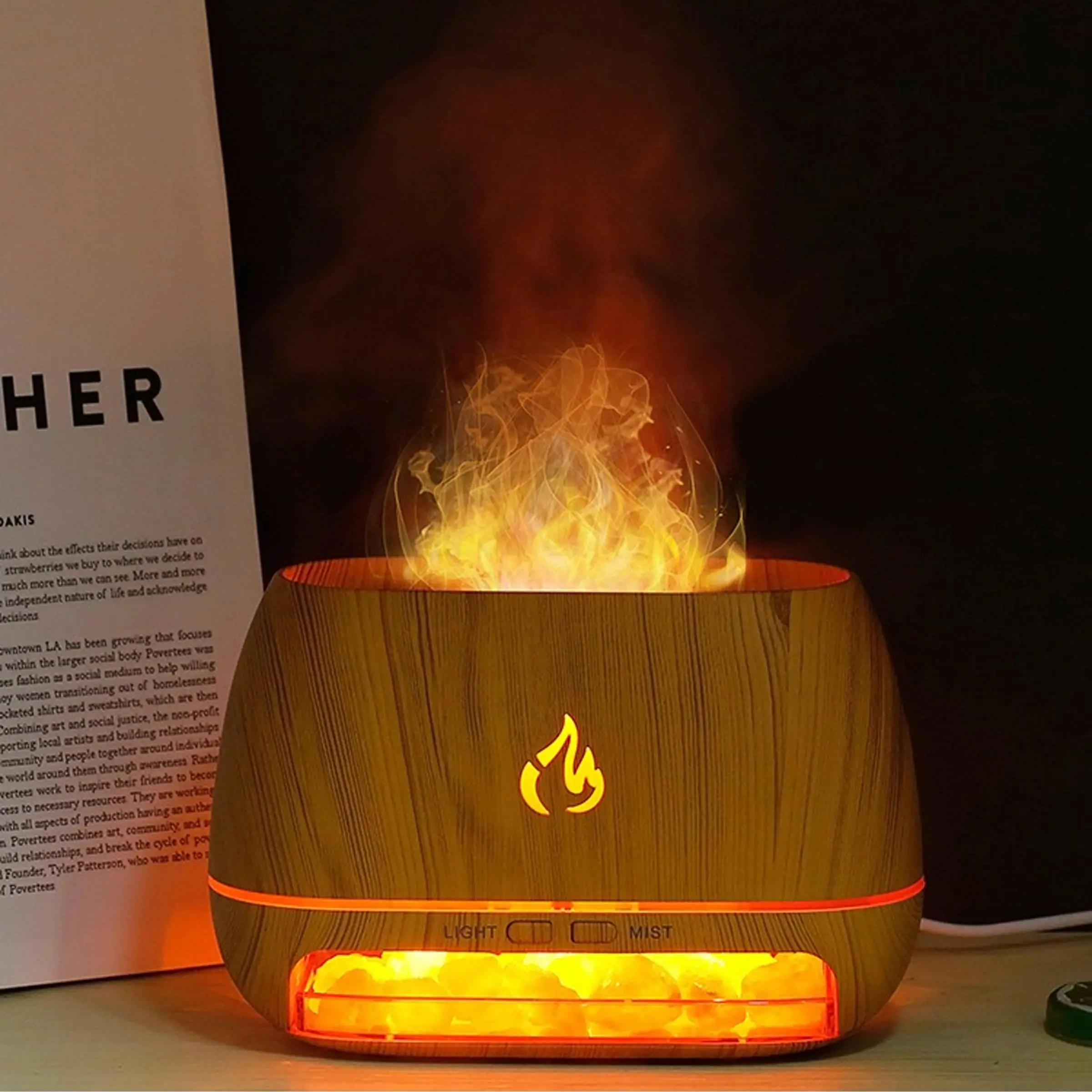 Aromatherapy Diffuser, Simulation Flame Design Light Aromatherapy Diffuser with 7 Light Colors, USB Powered Essential Oil Diffuser for Home Use, Humid