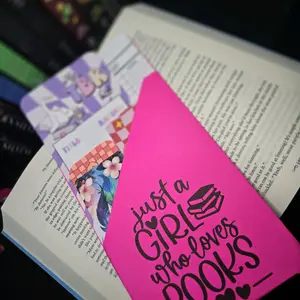 Reading Book Pouch with bookmarks