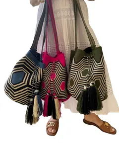 WAYUU BAG LARGE ICONIC PATTERN COLLECTION