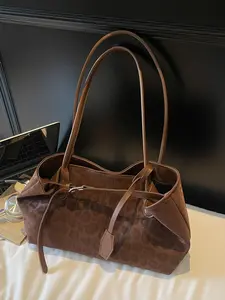 Elegant Vintage Women's Shoulder Bag, Stylish Leopard Print Tote for Casual Everyday Use, High-Quality Commuter Handbag