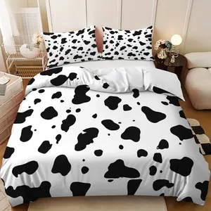 Bedding Set - 3pcs Black and White Cow Print Down Comforter Set (1 comforter cover + 2 pillowcases, filling not included) A perfect gift for family and friends, soft and comfortable, suitable for family bedrooms and guest rooms.