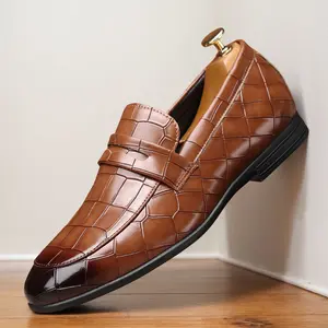 Men's solid color loafers, comfortable, non-slip, wear-resistant rubber sole walking shoes, men's footwear, loafers 38697