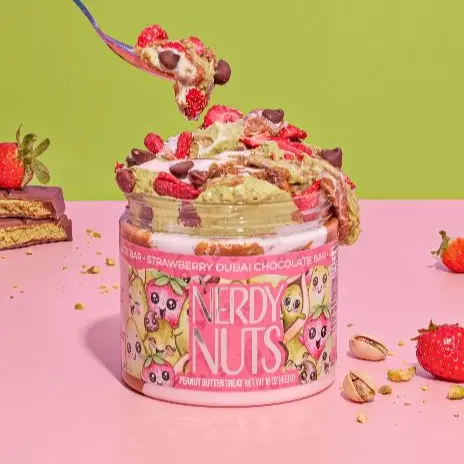 Strawberry Dubai Chocolate Bar Peanut Butter Treat