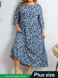 Plus Size Elegant Knit Dress, Spring & Fall Vacation Style, Small Floral Pattern, Fitted Round Neck Half Sleeve