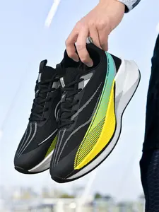 Competitive Carbon Board Running Shoes, Trendy Fashion Sports Sneakers, High-Performance Athletic Footwear, Perfect for Runners