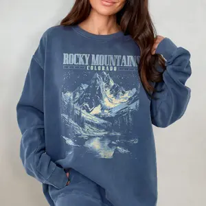 Rocky Mountains Sweatshirt - National Park Sweatshirt, Retro Colorado Crewneck, 90s Nature Sweater, Retro Mountaineering Gift