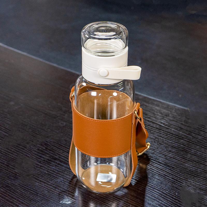 1pc Large Capacity Glass Bottle 800ml/27oz, High Quality Portable Tea Bottle With Heat Resistance, Tea Separation Function, Comes With Cup Sleeve, Perfect For Both Men And Women