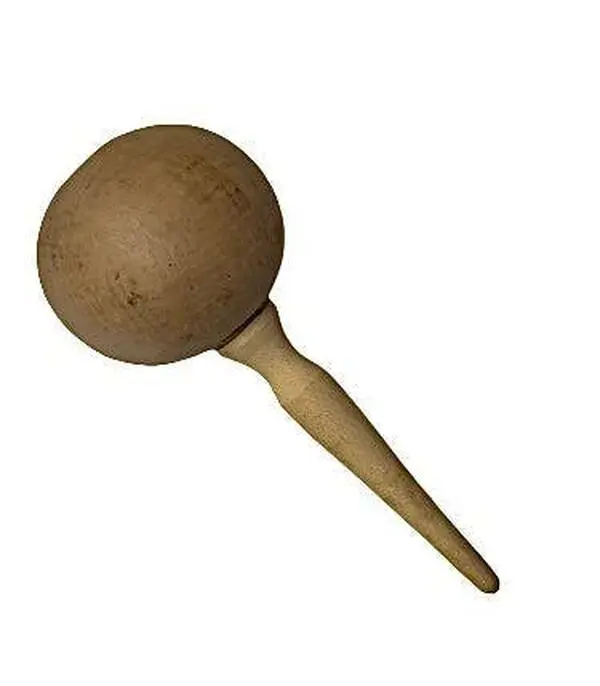 Guira Maraca 9”x 4”