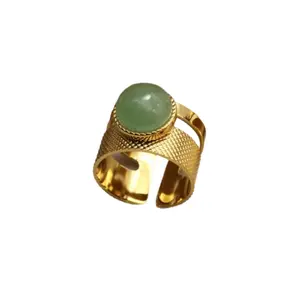 Green round expandable ring
