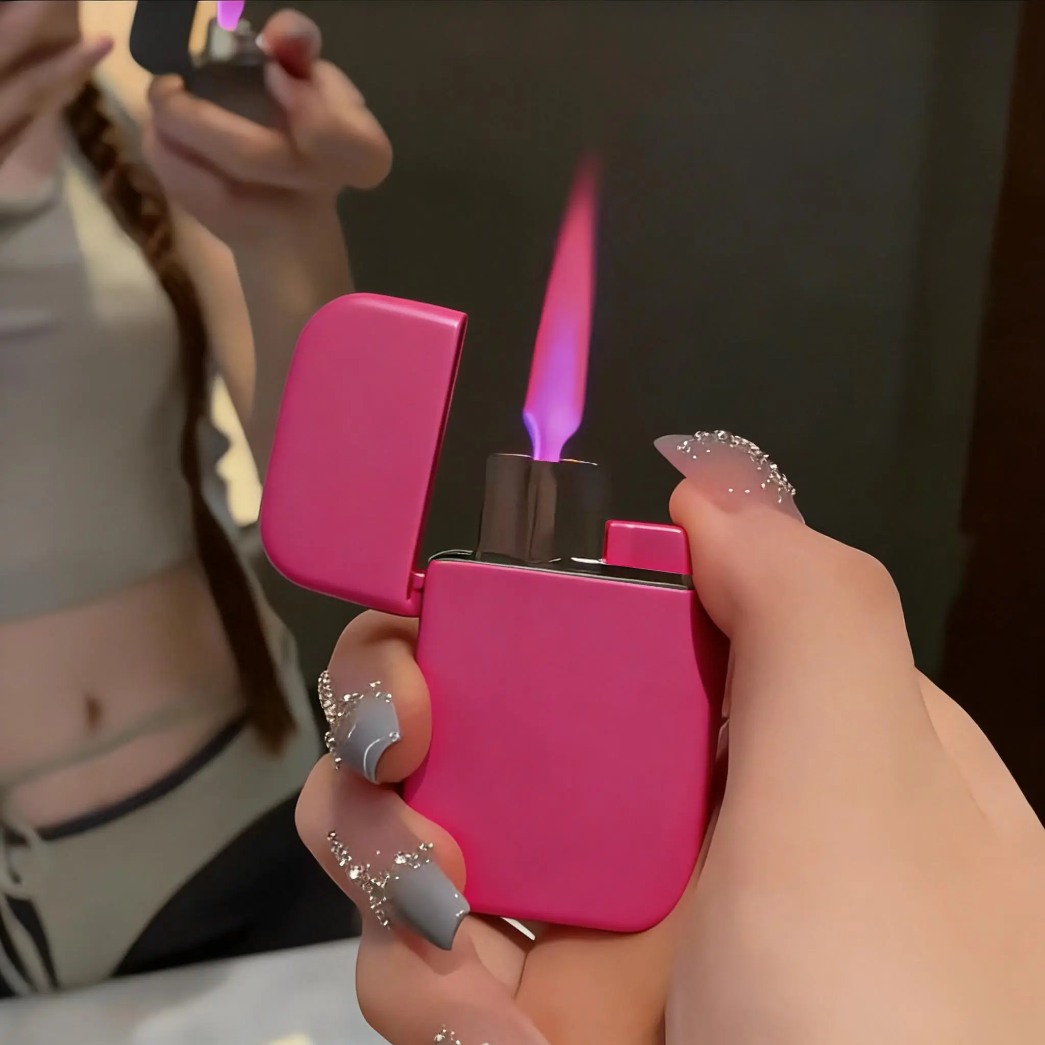 1pc Pink Flame Torch Lighter - Windproof, Refillable Butane Metal, Battery-Free, Cute Decor Lighter for Camping, BBQ | Ideal Gift for Women (Butane Not Included)
