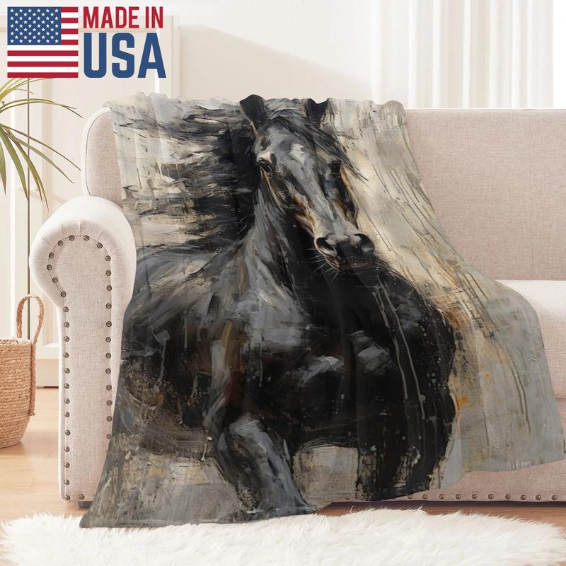 Abstract Black Horse Themed Cozy Flannel Blanket - Artistic Equine Soft Throw - Super Soft Plush Gifts for Horse Lovers & Modern Art Fans