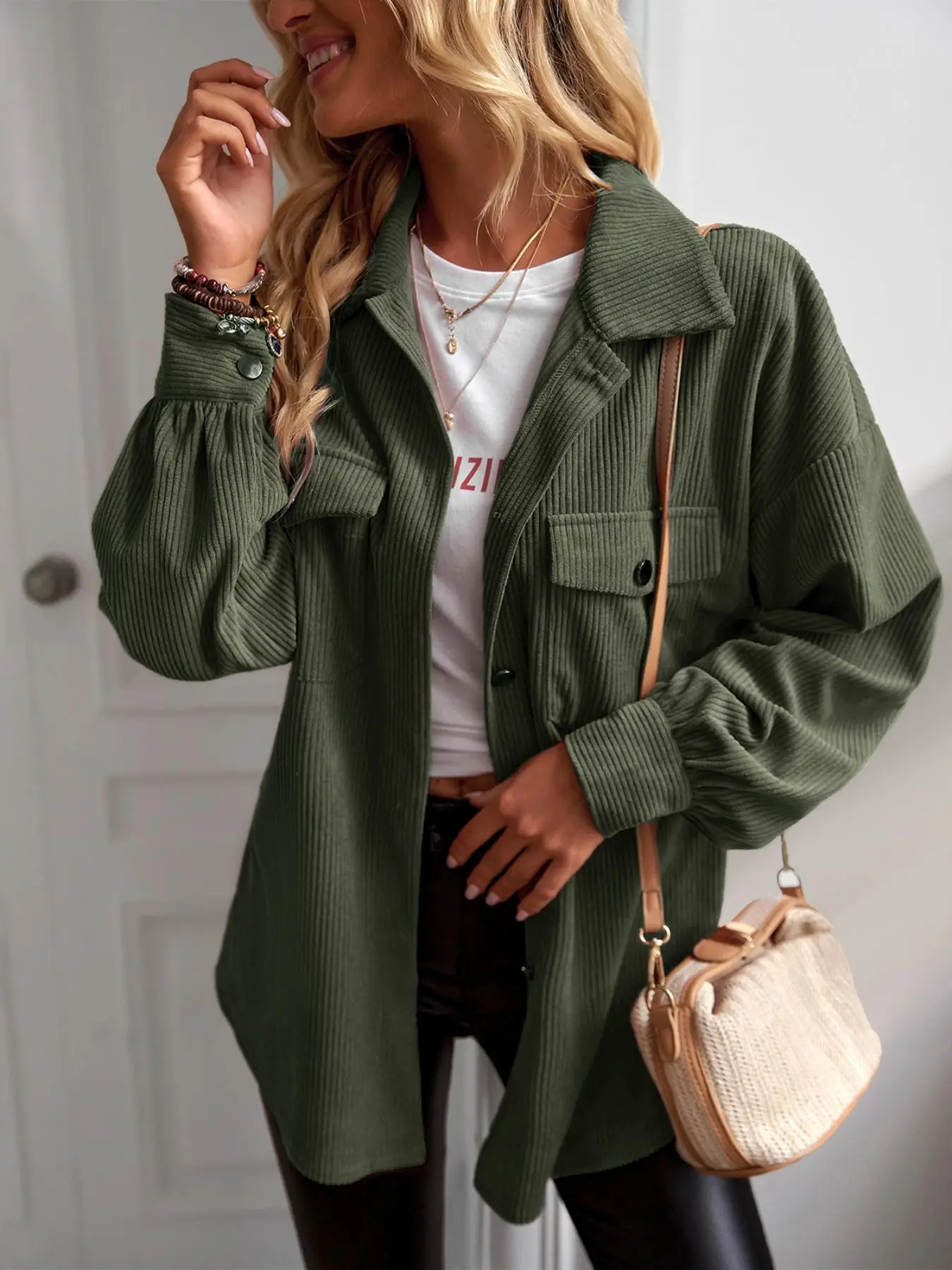 Women's Solid Button Front Corduroy Coat, Casual Long Sleeve Collared Outerwear for Daily Wear, Ladies Fall & Winter Clothes