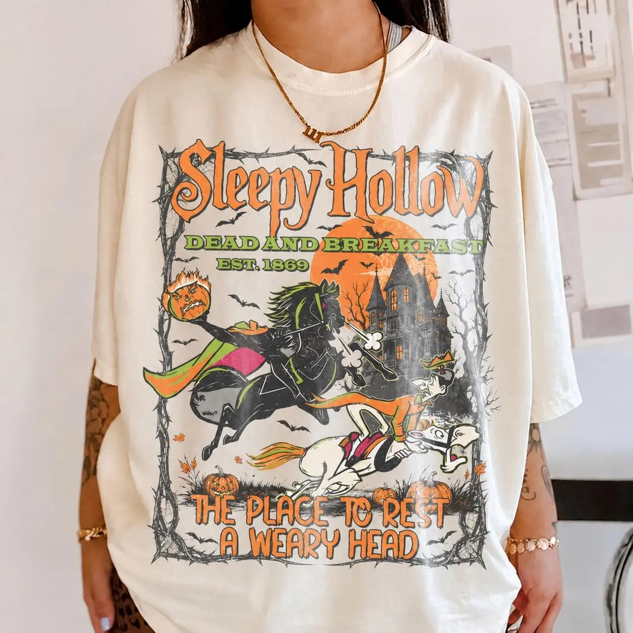 Sleepy Hollow Comfort Colors Shirt, Halloween Shirt, Vintage Halloween Tee, Halloween Sleepy Hollow, Halloween Pumpkin Skeleton Tshirt, Vintage Halloween