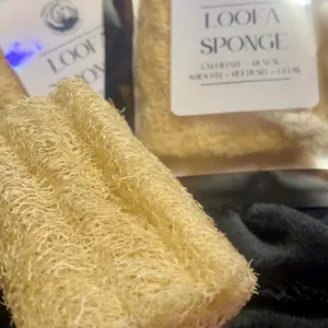 Organic Loofah Exfoliating Sponge for Smooth and Refreshing Skin Care