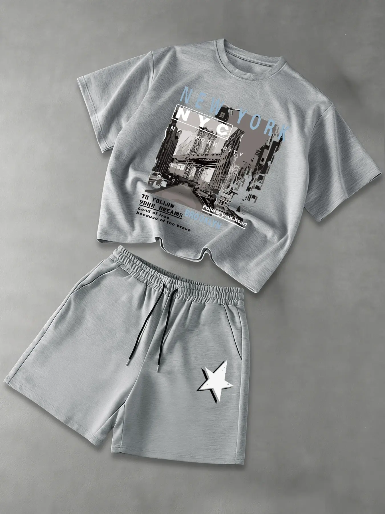 This men's two-piece set includes a printed crew neck short-sleeved T-shirt and a pair of star-patterned shorts, creating a comfortable and casual look Outfit