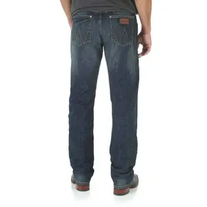Wrangler Men's Retro Slim Fit Straight Leg Jeans WLT88BZ