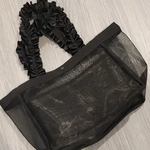 Black Medium Mesh Bag - Super Cute Design
