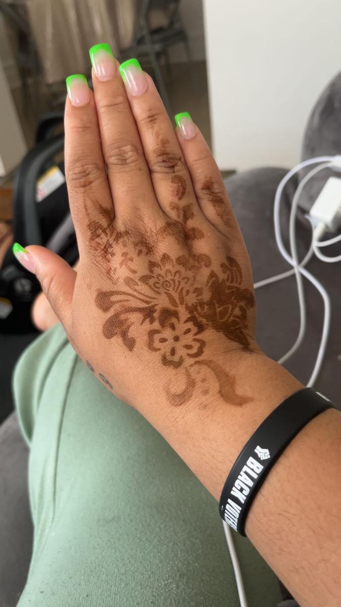 Item: Black, one-size