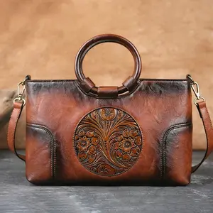 Vintage Elegant Floral Embossed Tote Bag for Women, Aesthetic Large Capacity Satchel, Dignified & Retro Shoulder Bag for Work, Travel, Beach