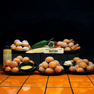 Hot Box Pretzels | 5 Bags Soft Pretzel Bites | Pretzel Salt, Cinnamon, Honey Butter, Jalapeno Queso, Everything Bagel 8-30g Flavor Packets | 5 8oz Bags + 5 Seasoning Packets(8-30g) | Clean Ingredients, No Artificial Flavors