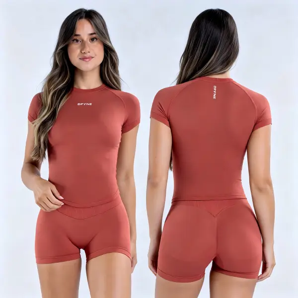 Dfyne Women's 2 Piece Seamless Matching Set - Slim Fit Short Sleeve Top & High Waist Hip-Lifting Biker Shorts for Yoga & Fitness, 2 Piece Sets, Matching Sets For Women