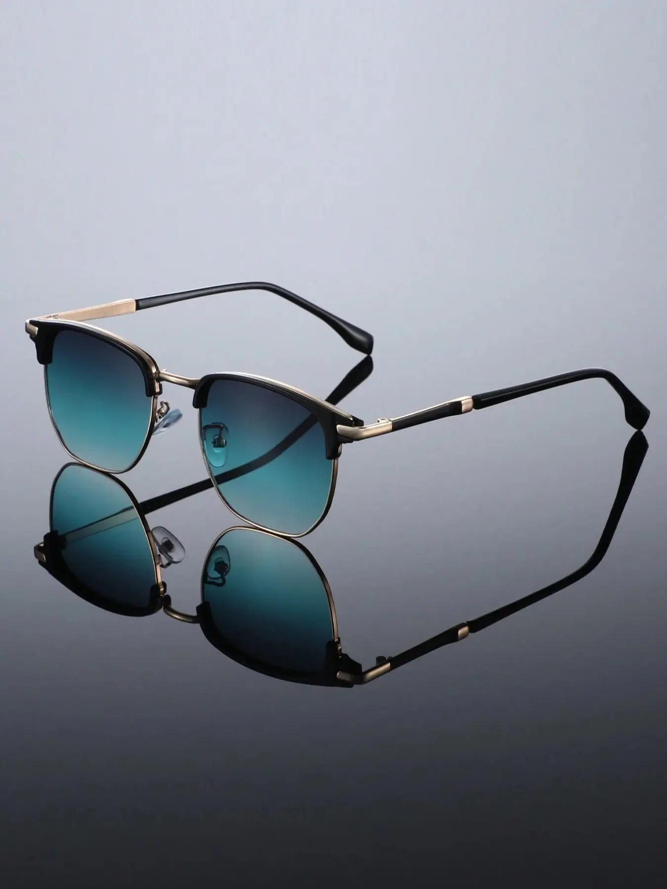 Unisex Half-Frame Metal Fashion Glasses, Casual Stylish Glasses, Street Style Shades, Retro Punk Street Style, Ideal for Street Photography, Travel, Parties, Daily Wear, Fishing, Skiing, Outdoor Activities, Gift