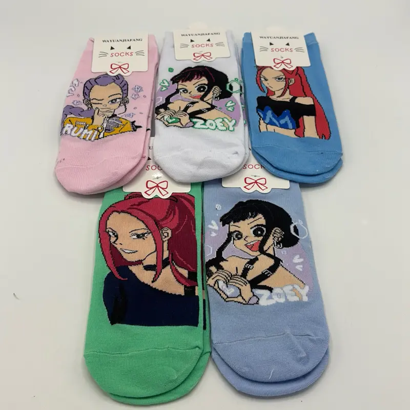 Girls' Socks, 5-Pair Pack (Kids' Fashion Accessory)
