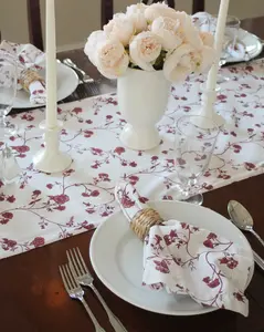 Garden Vine Red Floral Table Runner