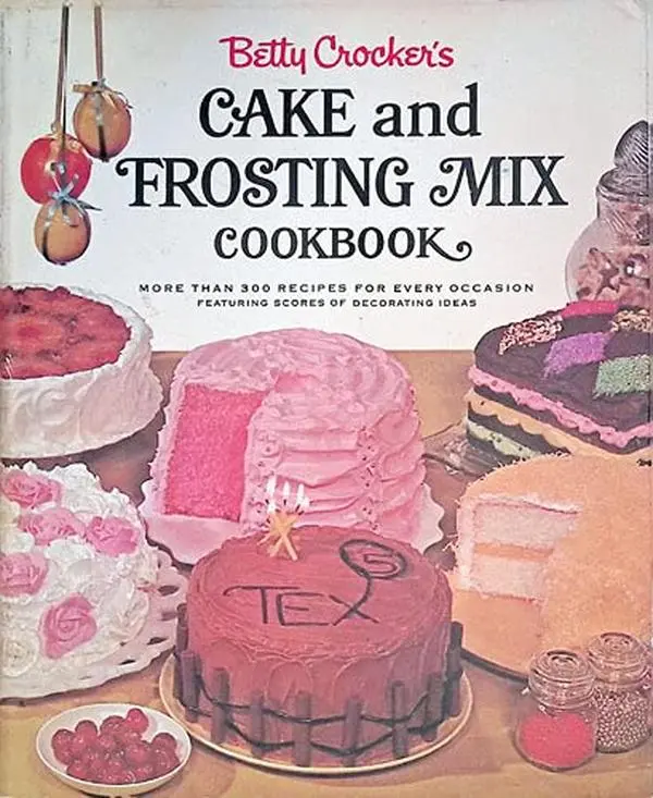 Used Betty Crocker's Cake And Frosting Mix Baking Cookbook - 1966 Edition, 144 Pages, English Text Cooking Paperback