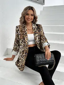 A women's leopard print casual Lapel Neckline Blazer jacket, featuring a chic, sophisticated style with an American vintage vibe, suitable for everyday outings, light commuting, dates, and other occasions.