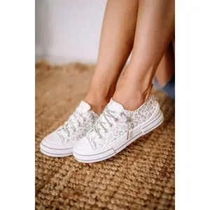 Aman Prints Very G Women's Sneaker