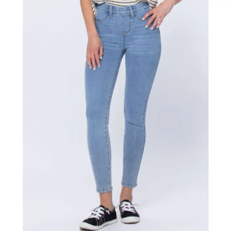 Judy Blue 88254 Light Wash Pull On Skinny Jeggings