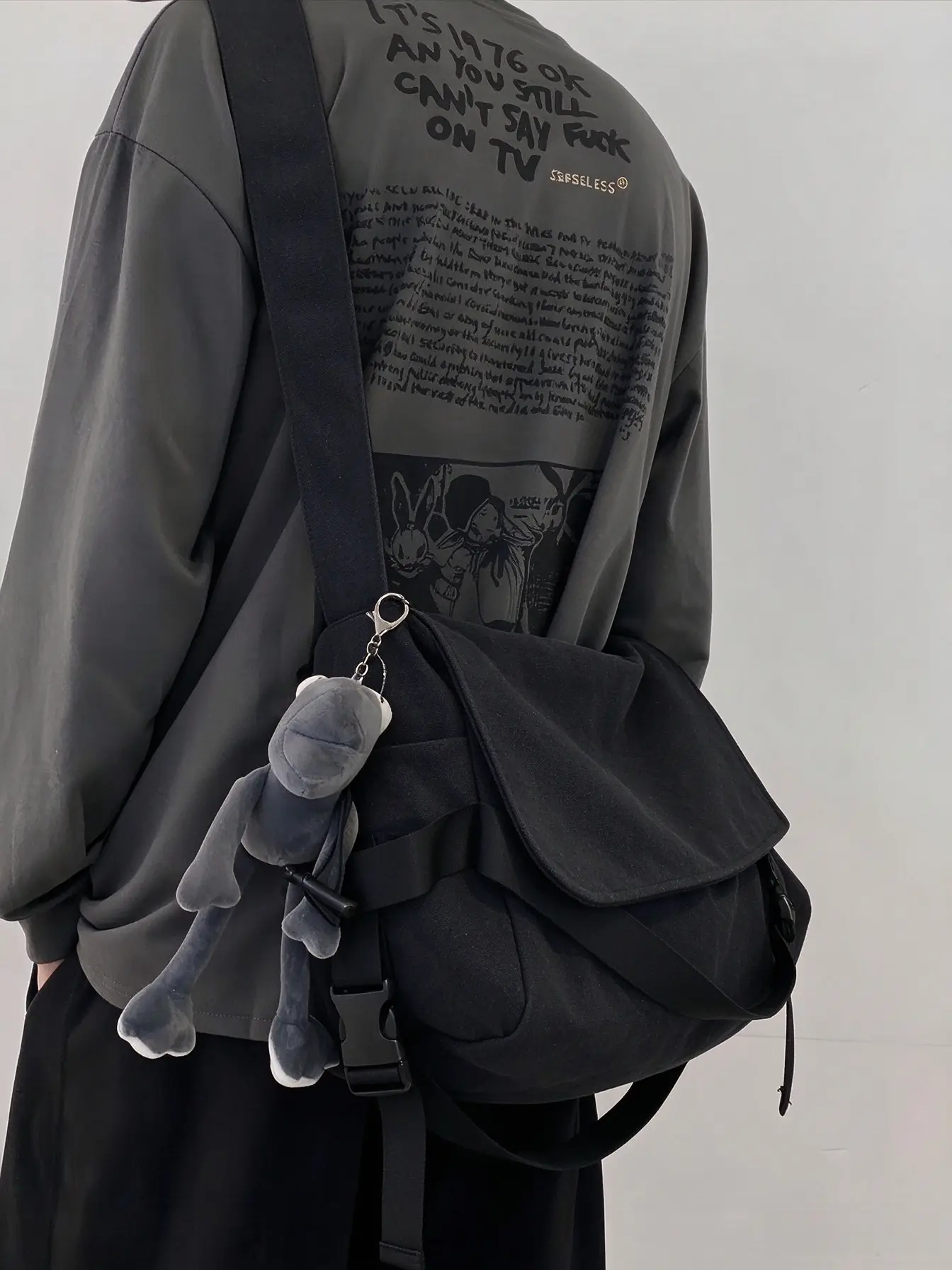 Men's Plain Canvas Crossbody Shoulder Bag - Playful Cartoon Charm, Solid Color Trendy Versatile, Large Capacity for Daily Commuting & Work, #GLOBAL PICKS, Playful Men's Crossbody & Shoulder Bags