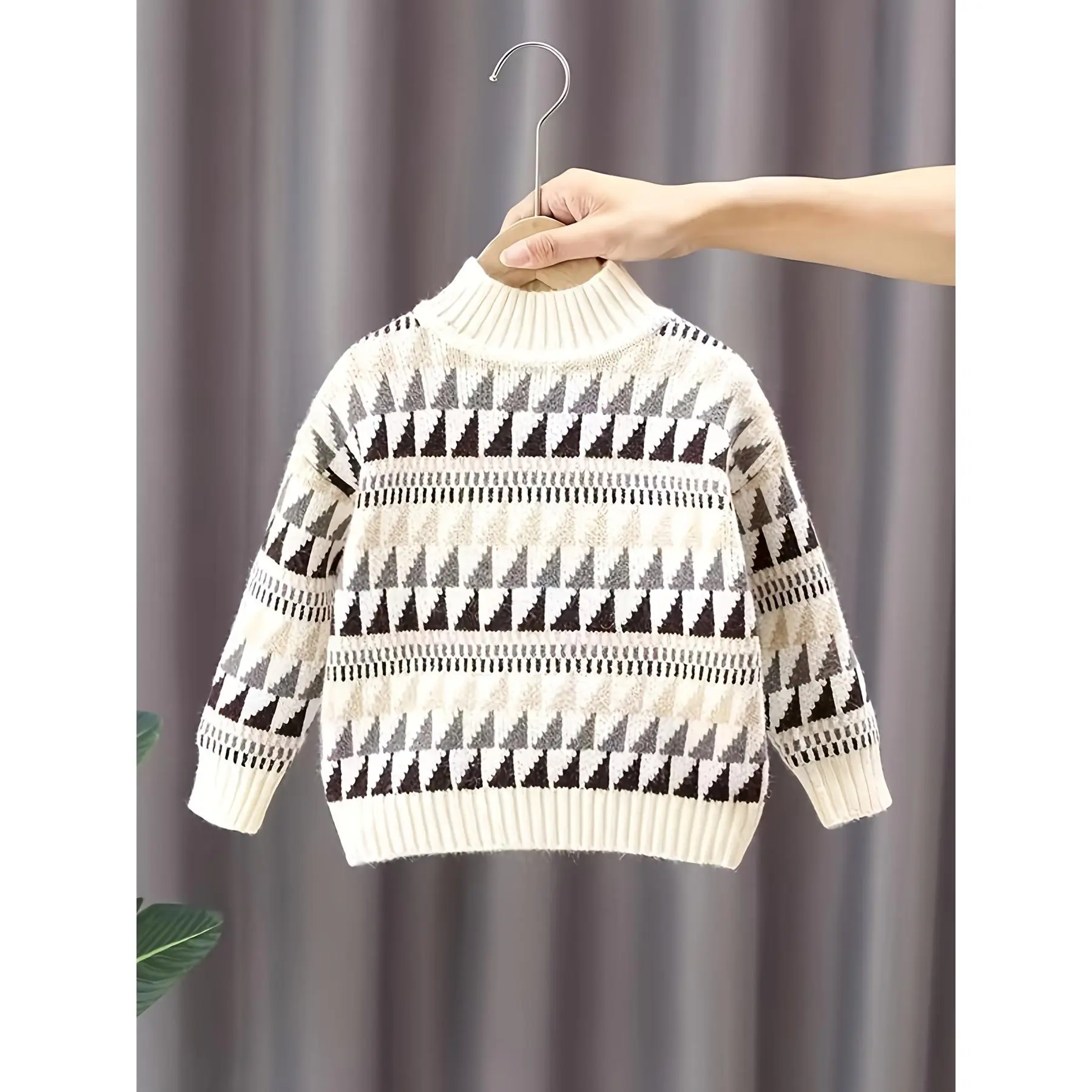 Boys' Casual Crew Neck Pullover Sweater - Geometric Pattern Knit Fabric, Polyester Blend with Medium Stretch, Fall/Winter Collection for Kids Over 3 Years - 2025 New Arrival