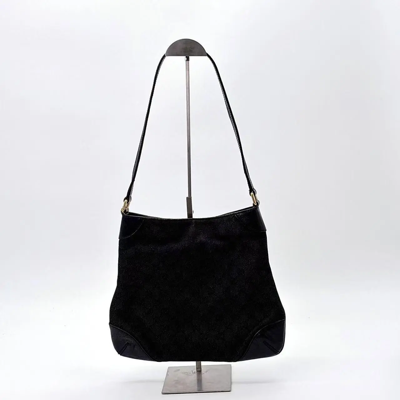 Pre-owned GUCCI Shoulder Bag GG Nylon Black Bag