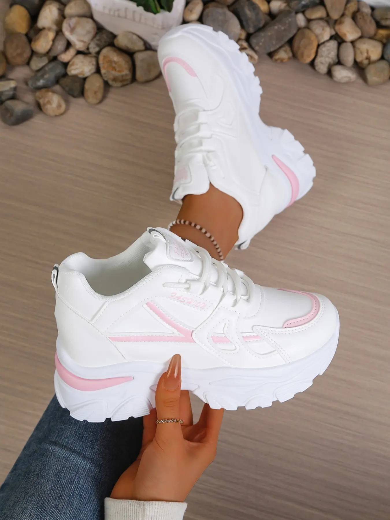 Women's Breathable Thick Sole Dad Shoes, Trainer, Thick Soled Sneakers, Sports Shoes, Invisible Height Increase, Comfortable All-Season Casual Commuter Fashion, Versatile Daily Wear