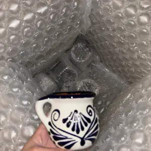 Engove Milk Jug Relieve color Cobalto Set. (Cielito Lindo).