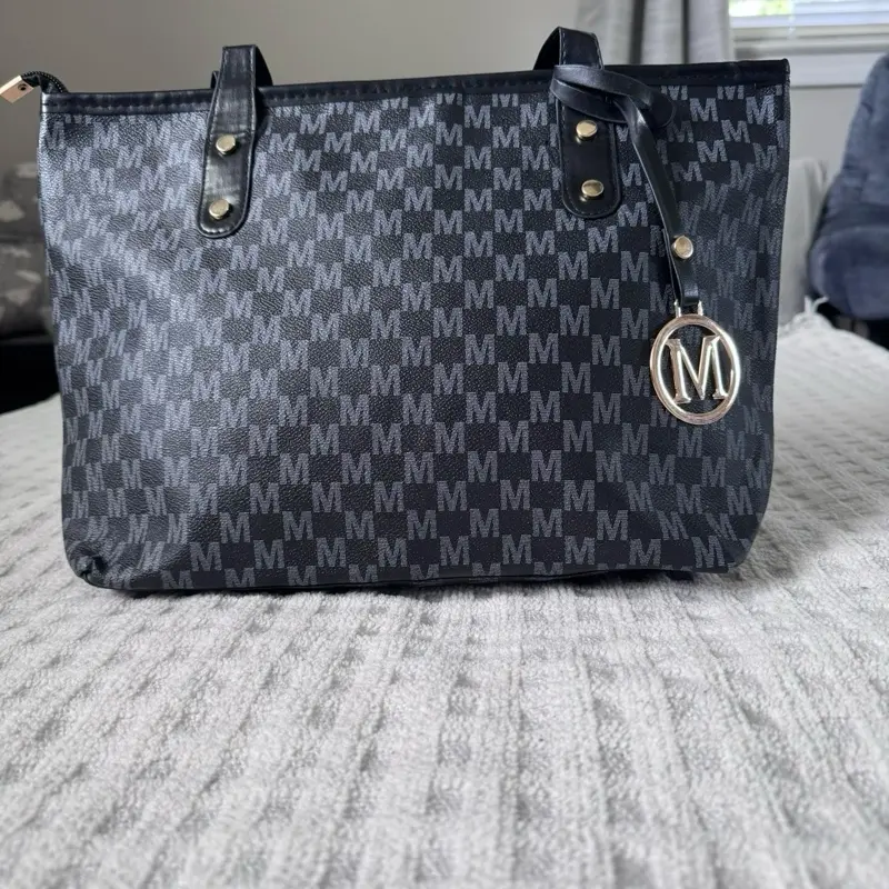 Women’s Elegant PU Leather Tote Handbag - Black Monogram Design, Synthetic Material, High-Capacity, Magnetic Closure, Multi-Compartment