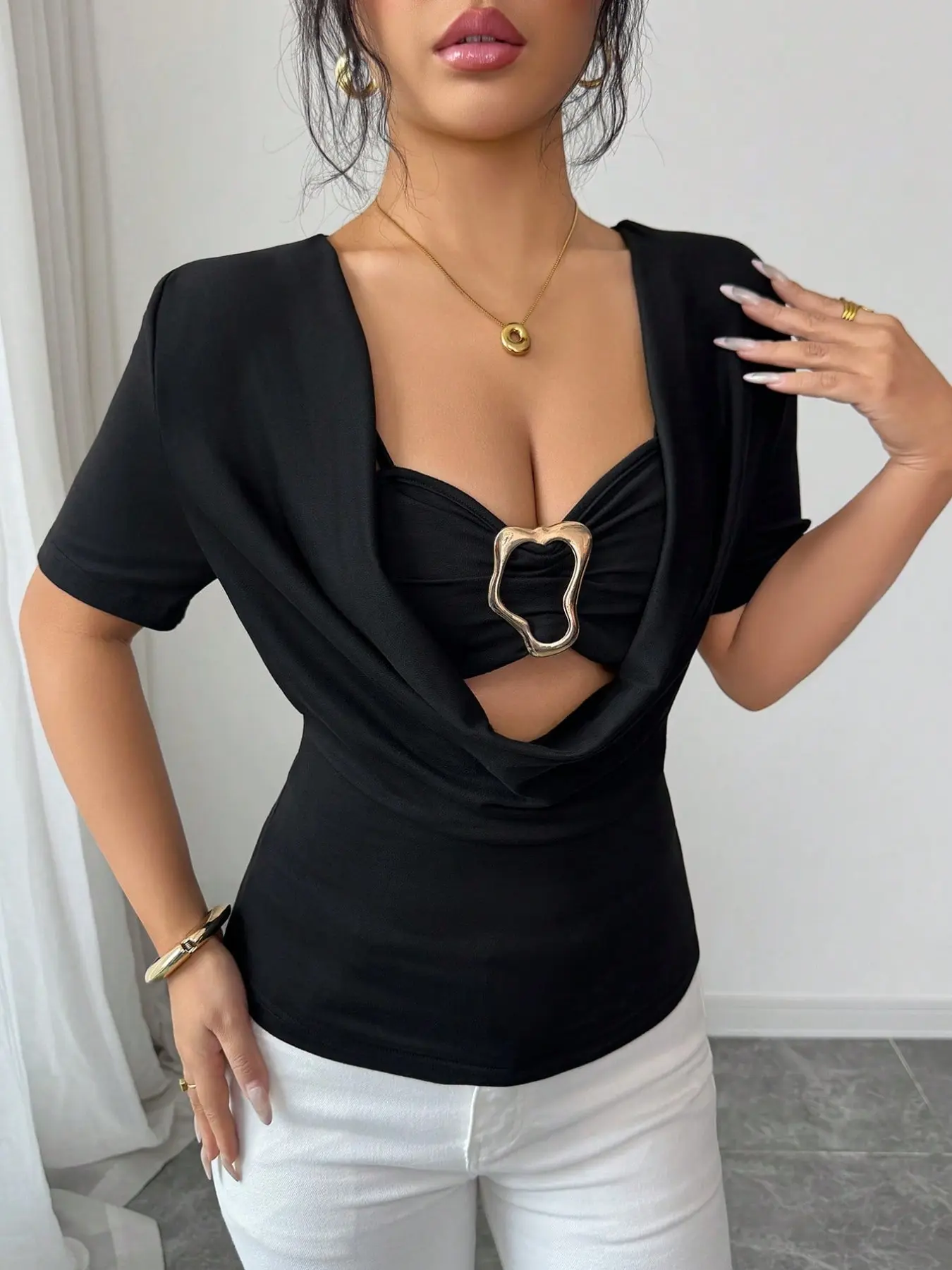 Hollow Out Slim Fit Short Top, Cowl, Elegant Metal Button Design, Summer Street Style, Unique High-End Look, Women's Dating Wear, Womenswear