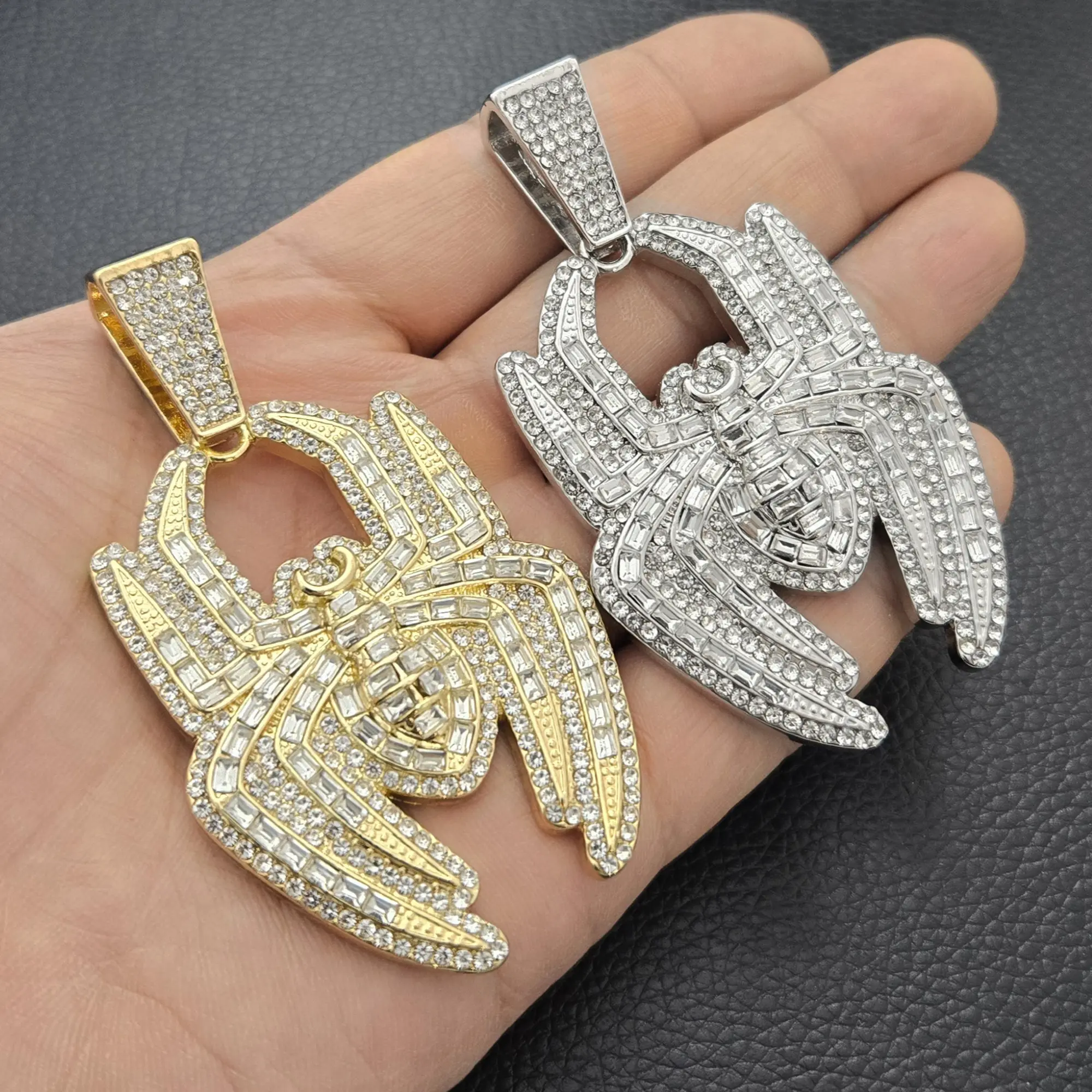 MaxBling81 Unisex Hip Hop Celebrity Charm Pendant - Gold-Silver Metal Coated Spider-Shape Baguette Cubic Zirconia Large Pendant, Fashion Matching Necklace, Casual Daily Wear Accessory, Fits Up to 15mm Chain