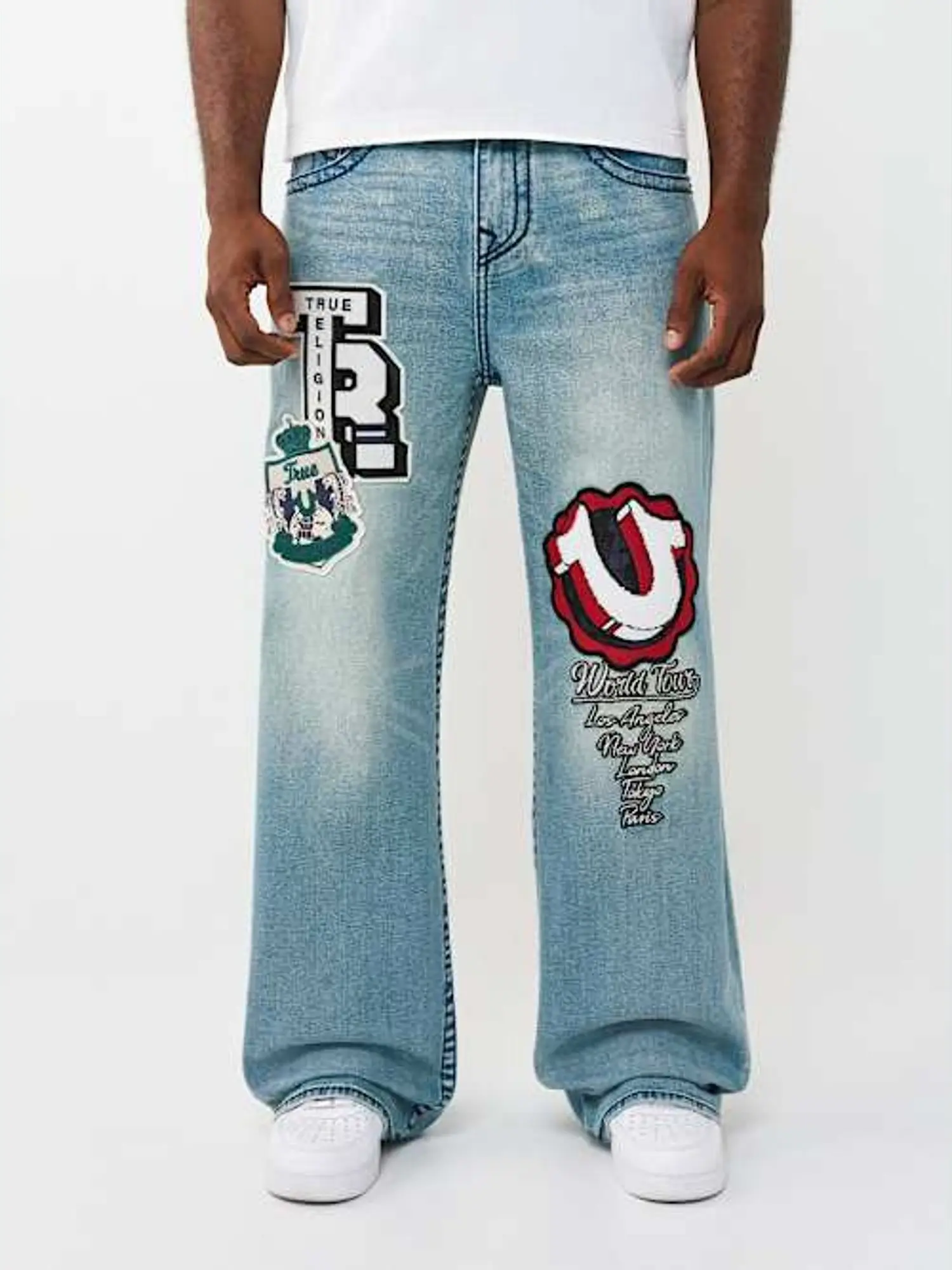 True Religion Men's Vinny Varsity Patch Big T Ultra Loose Jean (34in) - Menswear Bottoms with Pockets, Jacket-Matching Design