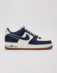 Mens Nike Air Force 1 Low '07 LV8