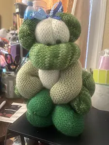 Stuffed balloon animal frog