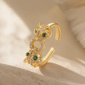 Double-Headed Jaguar Costume Ring - Fashion Accessory Jewelry for Daily Wear