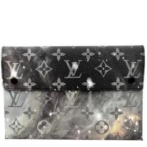 Pre-owned LOUIS VUITTON Canvas clutches & wristlets Galaxy Pochette Monogram Pouch Grey