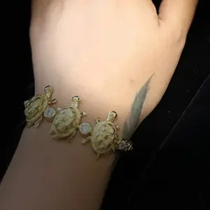 TRIPLE TURTLE CHARM BRACELET
